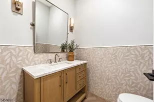 190 Laurel Ave, Livingston, NJ 07039 - Photo 16