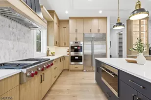 470 White Oak Ridge Rd, Millburn, NJ 07078 - Photo 6