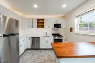 1269 Valley, Wayne, NJ 07470 - Photo 4