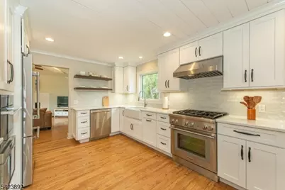 289 Boulevard, Mountain Lakes, NJ 07046 - Photo 14