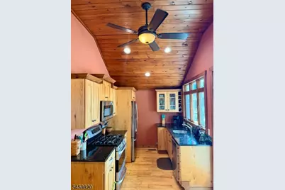 83 Sunset Trl, Denville, NJ 07834 - Photo 16