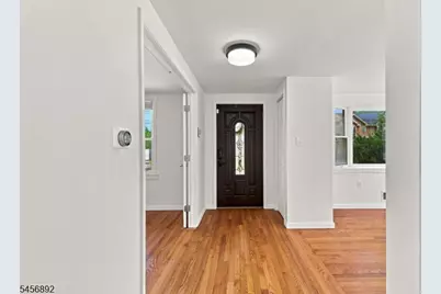 1138 Mayfair Dr, Rahway, NJ 07065 - Photo 4