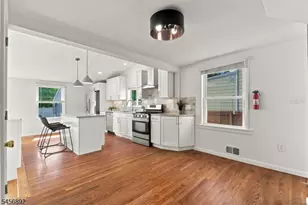 1138 Mayfair Dr, Rahway, NJ 07065 - Photo 14