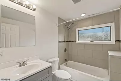 1138 Mayfair Dr, Rahway, NJ 07065 - Photo 38