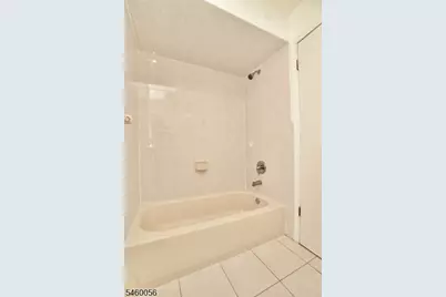 63 Seymour Ave First Floor #1, Newark, NJ 07108 - Photo 8