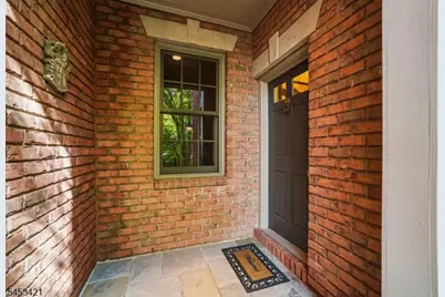 25 Norwood Avenue Unit #2, Summit, NJ 07901 - Photo 2