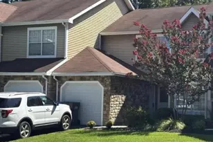 15 Saddle Ct, Tinton Falls Boro, NJ 07753 - Photo 1