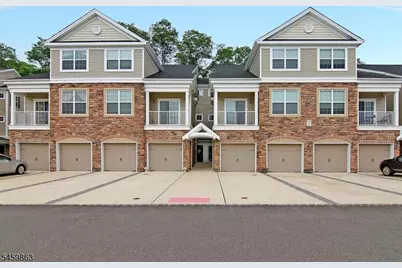 406 Waterview Ct, Hanover Township, NJ 07927 - Photo 4