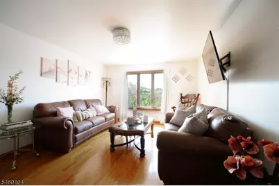 116 Chapel St, Newark, NJ 07105 - Photo 2