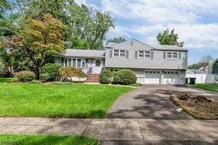 23 Hampshire Rd, Paramus, NJ 07652 - Photo 2