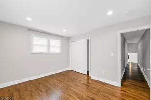 23 Hampshire Rd, Paramus, NJ 07652 - Photo 12