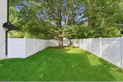 4 Athens Rd, Millburn, NJ 07078 - Photo 38