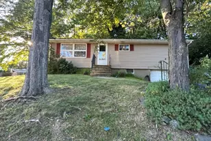 55 Hillside Dr, Hamburg, NJ 07419 - Photo 2