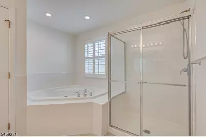 4 Avery Ct, Bridgewater, NJ 08807 - Photo 34