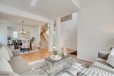 4 Avery Ct, Bridgewater, NJ 08807 - Photo 12