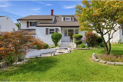 193 McFarlane Rd, Woodbridge Township, NJ 07067 - Photo 2