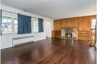 130 Littleton Rd, Morris Plains, NJ 07950 - Photo 4
