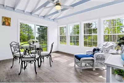 7 Pinewood Ct, Raritan Township, NJ 08822 - Photo 20