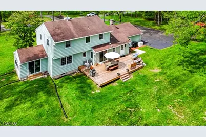 7 Pinewood Ct, Raritan Township, NJ 08822 - Photo 8