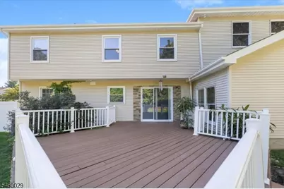 45 Holyoke Rd, Wayne, NJ 07470 - Photo 38