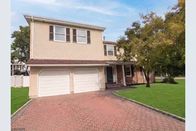 45 Holyoke Rd, Wayne, NJ 07470 - Photo 2