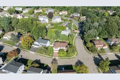 45 Holyoke Rd, Wayne, NJ 07470 - Photo 42