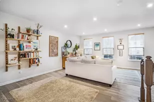 8 Swackhammer Way, Mount Olive, NJ 07828 - Photo 6