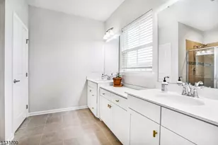 8 Swackhammer Way, Mount Olive, NJ 07828 - Photo 22