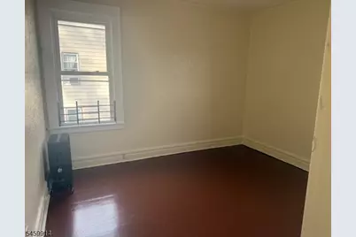 103 Sanford Pl #2 L, Newark, NJ 07106 - Photo 4