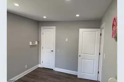 215 Johnson Ave, Piscataway Township, NJ 08854 - Photo 18