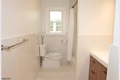 426 Laurita St, Linden, NJ 07036 - Photo 12