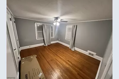 60A Commercial Ave #A, Woodbridge Township, NJ 07001 - Photo 6