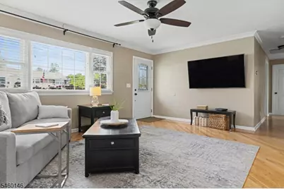 807 Brooklyn Ave, Raritan, NJ 08869 - Photo 12