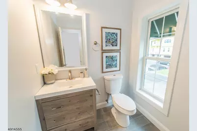 18 Chaz Way #18, Fairfield, NJ 07004 - Photo 12