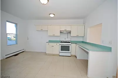 23 Lagrange Street, Raritan, NJ 08869 - Photo 8