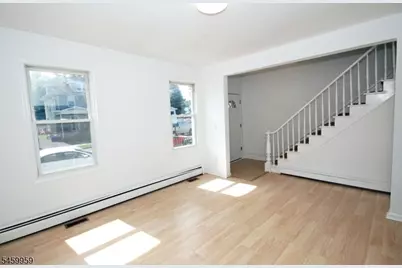 23 Lagrange Street, Raritan, NJ 08869 - Photo 2