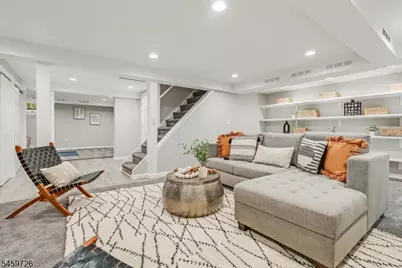 52 Warfield St, Montclair, NJ 07043 - Photo 32