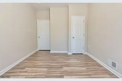 186 N 17th St #1, East Orange, NJ 07017 - Photo 14
