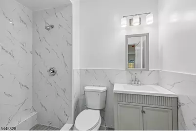 7 Terrace Pl, Belleville, NJ 07109 - Photo 22