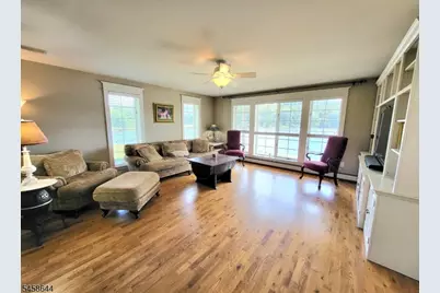 61 Race St, Union Township, NJ 08867 - Photo 12
