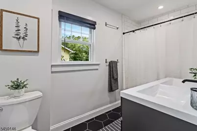 106 Wildwood Ave, Montclair, NJ 07043 - Photo 28