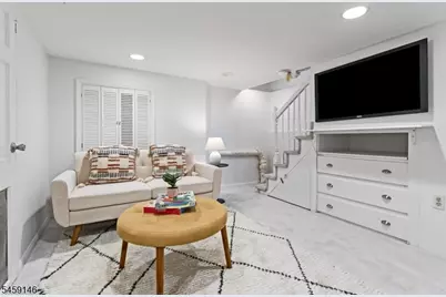 106 Wildwood Ave, Montclair, NJ 07043 - Photo 32