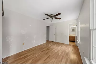 35 Byrnes Ln, Sayreville Boro, NJ 08872 - Photo 18