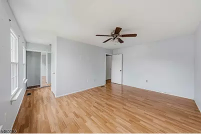 35 Byrnes Ln, Sayreville Boro, NJ 08872 - Photo 14