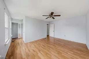 35 Byrnes Ln, Sayreville Boro, NJ 08872 - Photo 14