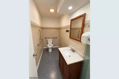 228 Hall Ave, Perth Amboy, NJ 08861 - Photo 6