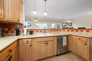 7 Maple Cres Unit, Vernon, NJ 07462 - Photo 14
