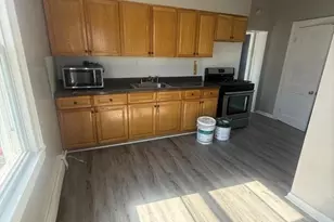 65 Highland St, Paterson, NJ 07524 - Photo 2