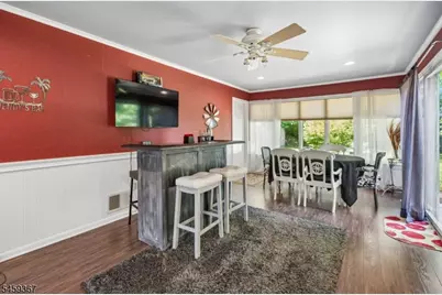 203 Dorchester St, Hanover Township, NJ 07981 - Photo 8