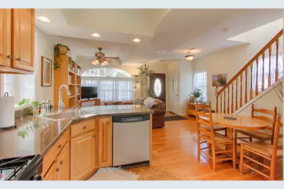 16 Mendham Ave, Morris Township, NJ 07960 - Photo 8